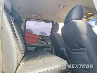 Zdjęcie 10 z 12 samochodu: 2016 TOYOTA TACOMA SR5 V6 VIN:3TMCZ5AN9GM013265 - miniatura