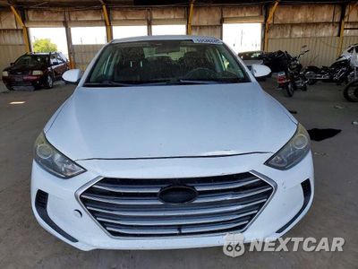 Piąte zdjęcie samochodu w środku: 2018 HYUNDAI ELANTRA SEL VIN:5NPD84LF9JH213227 - miniatura