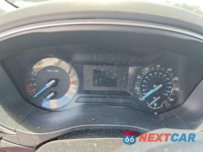 Zdjęcie 9 z 12 samochodu: 2014 FORD FUSION S VIN:3FA6P0G71ER268044 - miniatura