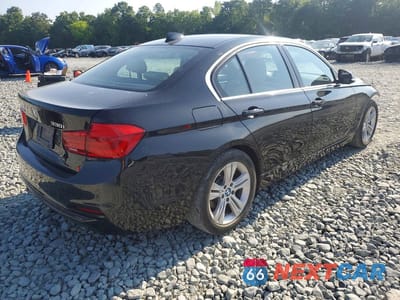 Trzecie zdjęcie samochodu z tyłu: 2018 BMW 330 XI VIN:WBA8D9G55JNU67722 - miniatura