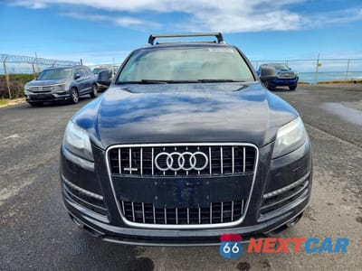 Piąte zdjęcie samochodu w środku: 2013 AUDI Q7 PREMIUM PLUS VIN:WA1LGAFE8DD016117 - miniatura