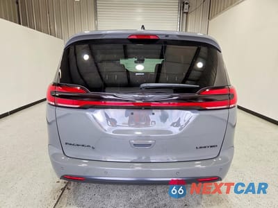 Zdjęcie 6 z 13 samochodu: 2025 CHRYSLER PACIFICA LIMITED VIN:2C4RC1GG2SR535122 - miniatura