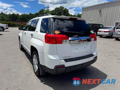 Drugie zdjęcie samochodu z przodu: 2015 GMC TERRAIN SLT VIN:2GKFLXEK5F6230173 - miniatura