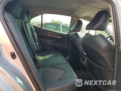 Zdjęcie 10 z 13 samochodu: 2021 TOYOTA CAMRY VIN:4T1T11AK8MU463420 - miniatura