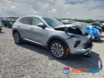 Czwarte zdjęcie samochodu z boku: 2024 BUICK ENVISION PREFERRED VIN:LRBFZME4XRD068281 - miniatura