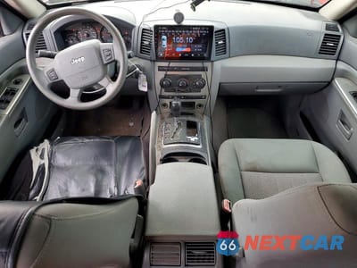 Zdjęcie 8 z 13 samochodu: 2006 JEEP GRAND CHEROKEE LAREDO VIN:1J4HR48N16C216358 - miniatura