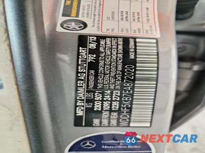 Zdjęcie 12 z 12 samochodu: 2014 MERCEDES-BENZ E 350 VIN:WDDHF5KB7EA872020 - miniatura