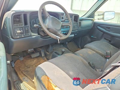 Zdjęcie 8 z 12 samochodu: 2000 CHEVROLET EXPRESS VIN:1GCGK24UXYE120159 - miniatura