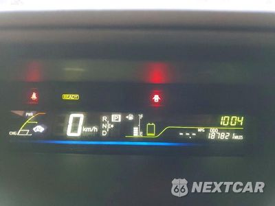 Zdjęcie 9 z 12 samochodu: 2013 TOYOTA PRIUS V THREE VIN:JTDZN3EU9D3204645 - miniatura
