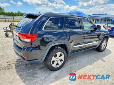 Trzecie zdjęcie samochodu z tyłu: 2012 JEEP GRAND CHEROKEE LAREDO VIN:1C4RJEAGXCC314173 - miniatura