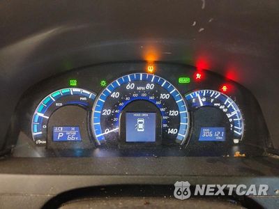 Zdjęcie 9 z 12 samochodu: 2012 TOYOTA CAMRY HYBRID XLE VIN:4T1BD1FK7CU036112 - miniatura
