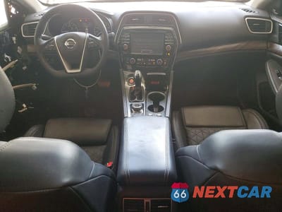 Zdjęcie 8 z 13 samochodu: 2018 NISSAN MAXIMA PLATINUM VIN:1N4AA6APXJC401075 - miniatura