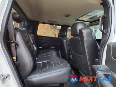 Zdjęcie 10 z 12 samochodu: 2006 HUMMER H2 SUT VIN:5GRGN22U36H114370 - miniatura