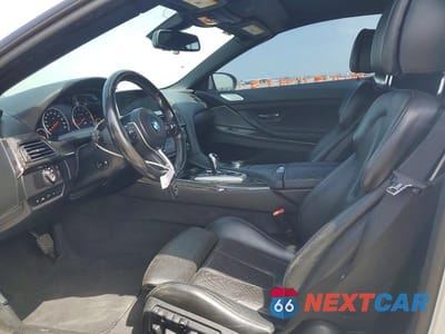 Zdjęcie 7 z 13 samochodu: 2016 BMW M6 VIN:WBS6G9C57GD931995 - miniatura