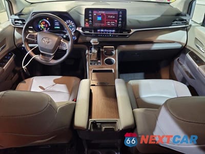 Zdjęcie 8 z 13 samochodu: 2021 TOYOTA SIENNA XLE VIN:5TDYRKEC0MS032330 - miniatura