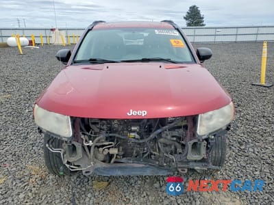 Piąte zdjęcie samochodu w środku: 2012 JEEP COMPASS LIMITED VIN:1C4NJCCB1CD526944 - miniatura