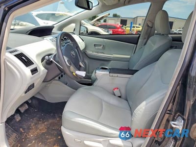 Zdjęcie 7 z 12 samochodu: 2012 TOYOTA PRIUS V FIVE VIN:JTDZN3EU0C3085592 - miniatura