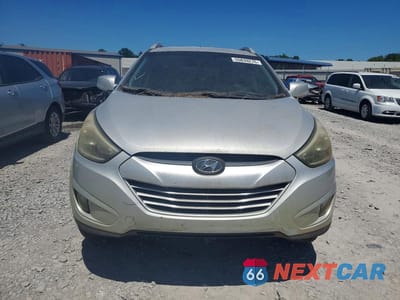 Piąte zdjęcie samochodu w środku: 2014 HYUNDAI TUCSON SE VIN:KM8JU3AG0EU933902 - miniatura