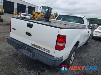 Trzecie zdjęcie samochodu z tyłu: 2005 FORD F150 VIN:1FTRF12W55NB11103 - miniatura