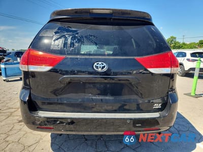 Zdjęcie 6 z 13 samochodu: 2012 TOYOTA SIENNA XLE 7-PASSENGER VIN:5TDDK3DC5CS042019 - miniatura