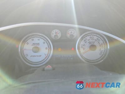 Zdjęcie 9 z 12 samochodu: 2010 FORD FOCUS SE VIN:1FAHP3FNXAW125451 - miniatura