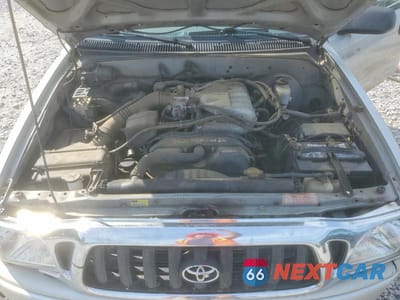 Zdjęcie 11 z 12 samochodu: 2004 TOYOTA TACOMA DOUBLE CAB VIN:5TEHN72N94Z329629 - miniatura