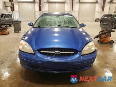 Piąte zdjęcie samochodu w środku: 2003 FORD TAURUS SES VIN:1FAFP55U13A183363 - miniatura