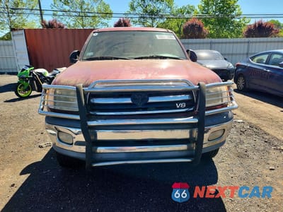 Piąte zdjęcie samochodu w środku: 2000 TOYOTA TUNDRA SR5 VIN:5TBBT4415YS090550 - miniatura