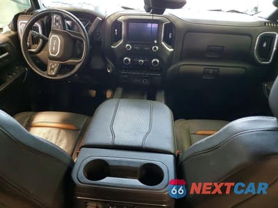 Zdjęcie 8 z 12 samochodu: 2023 GMC SIERRA K3500 AT4 VIN:1GT49VEY8PF232582 - miniatura