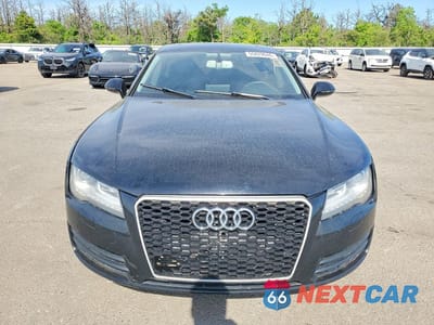 Piąte zdjęcie samochodu w środku: 2012 AUDI A7 PREMIUM PLUS VIN:WAUYGBFC9CN104664 - miniatura