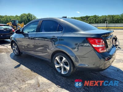 Drugie zdjęcie samochodu z przodu: 2019 CHEVROLET SONIC PREMIER VIN:1G1JF5SB6K4127757 - miniatura