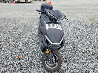Drugie zdjęcie samochodu z przodu: 2025 UJ8K CORE EBIKE VIN:L2BBCNCC1SB121060 - miniatura