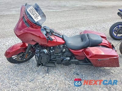 Trzecie zdjęcie samochodu z tyłu: 2018 HARLEY-DAVIDSON FLHXS STREET GLIDE SPECIAL VIN:1HD1KRC18JB635723 - miniatura