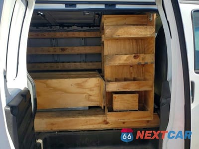 Zdjęcie 11 z 13 samochodu: 2018 CHEVROLET EXPRESS G3500 VIN:1GCZGGFG5J1251138 - miniatura