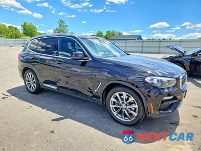 Czwarte zdjęcie samochodu z boku: 2019 BMW X3 XDRIVE30I VIN:5UXTR9C54KLP77702 - miniatura