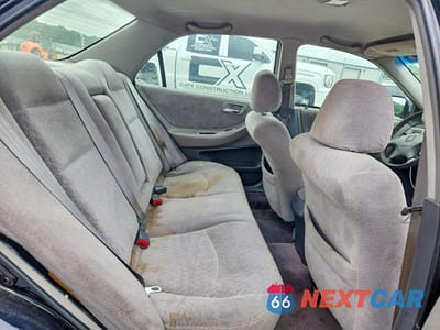 Zdjęcie 10 z 12 samochodu: 2001 HONDA ACCORD LX VIN:JHMCG56421C000063 - miniatura