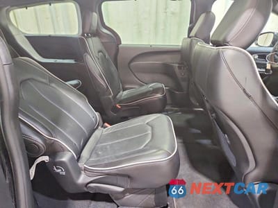 Zdjęcie 11 z 13 samochodu: 2025 CHRYSLER PACIFICA LIMITED VIN:2C4RC1GG2SR551031 - miniatura