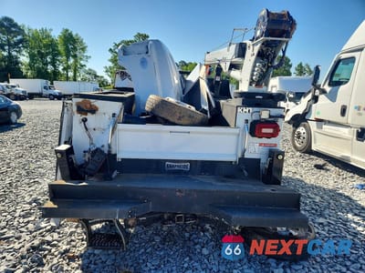 Zdjęcie 6 z 13 samochodu: 2023 CHEVROLET SILVERADO MEDIUM DUTY VIN:1HTKJPVM4PH394241 - miniatura