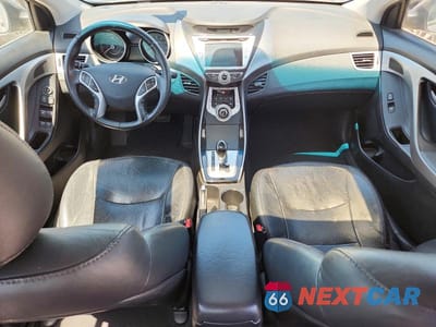 Zdjęcie 8 z 12 samochodu: 2012 HYUNDAI ELANTRA LIMITED VIN:5NPDH4AE9CH093913 - miniatura