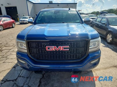 Piąte zdjęcie samochodu w środku: 2016 GMC SIERRA K1500 DENALI VIN:3GTU2PEC0GG279334 - miniatura