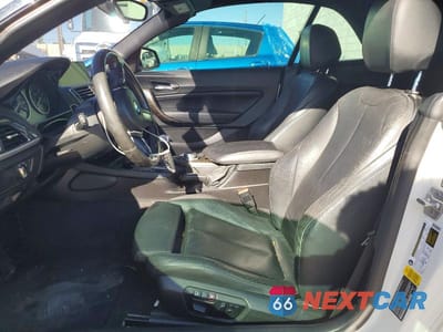 Zdjęcie 7 z 12 samochodu: 2015 BMW 228 I VIN:WBA1K5C51FV473885 - miniatura