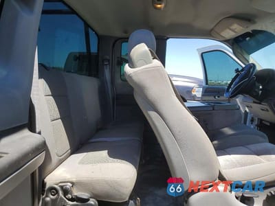 Zdjęcie 10 z 12 samochodu: 2005 FORD F250 SUPER DUTY VIN:1FTSX21PX5EB73109 - miniatura