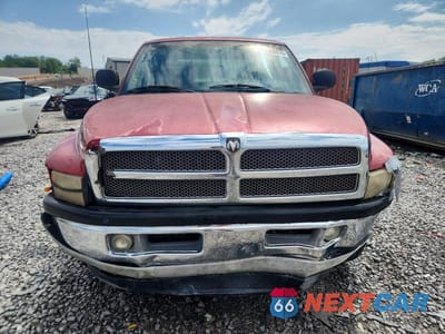 Piąte zdjęcie samochodu w środku: 1998 DODGE RAM 1500 VIN:1B7HC13Y1WJ170761 - miniatura