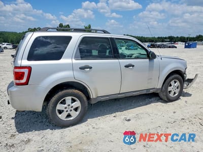 Trzecie zdjęcie samochodu z tyłu: 2009 FORD ESCAPE XLT VIN:1FMCU03GX9KB01490 - miniatura