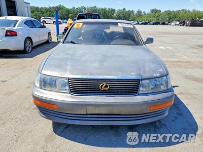 Piąte zdjęcie samochodu w środku: 1993 LEXUS LS 400 VIN:JT8UF11E7P0147702 - miniatura