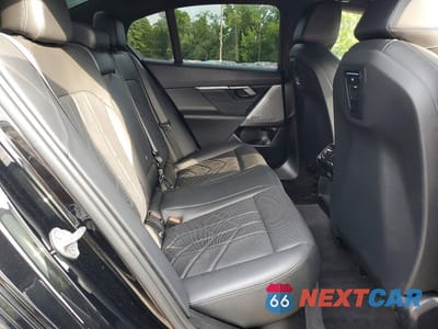 Zdjęcie 10 z 12 samochodu: 2024 BMW 530 XI VIN:WBA53FJ04RCS52275 - miniatura