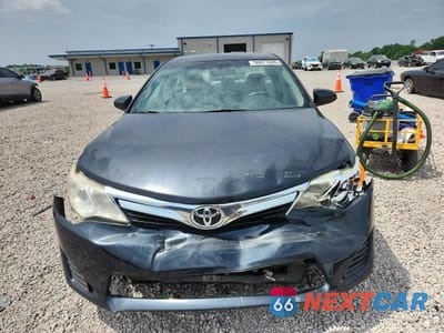 Piąte zdjęcie samochodu w środku: 2012 TOYOTA CAMRY LE VIN:4T1BF1FK9CU025896 - miniatura