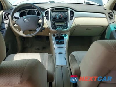 Zdjęcie 8 z 13 samochodu: 2006 TOYOTA HIGHLANDER LIMITED VIN:JTEEP21A260157456 - miniatura