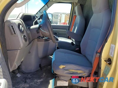 Zdjęcie 7 z 12 samochodu: 2011 FORD ECONOLINE E450 SUPER DUTY CUTAWAY VAN VIN:1FDXE4FL2BDA57378 - miniatura