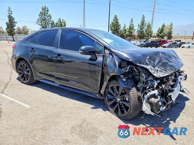 Czwarte zdjęcie samochodu z boku: 2020 TOYOTA COROLLA SE NIGHTSHADE EDITION VIN:5YFS4RCE7LP045875 - miniatura